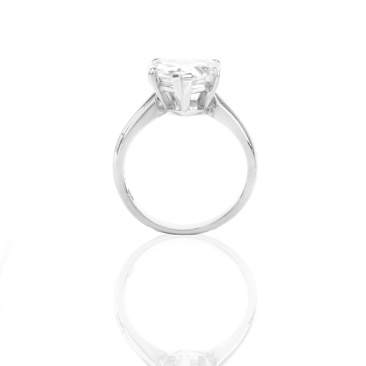 GIA Certified 2.53 Carat Diamond Engagement Ring - Image 3 of 8