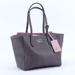 Gucci Taupe/Light Pink Grained Leather Swing PM