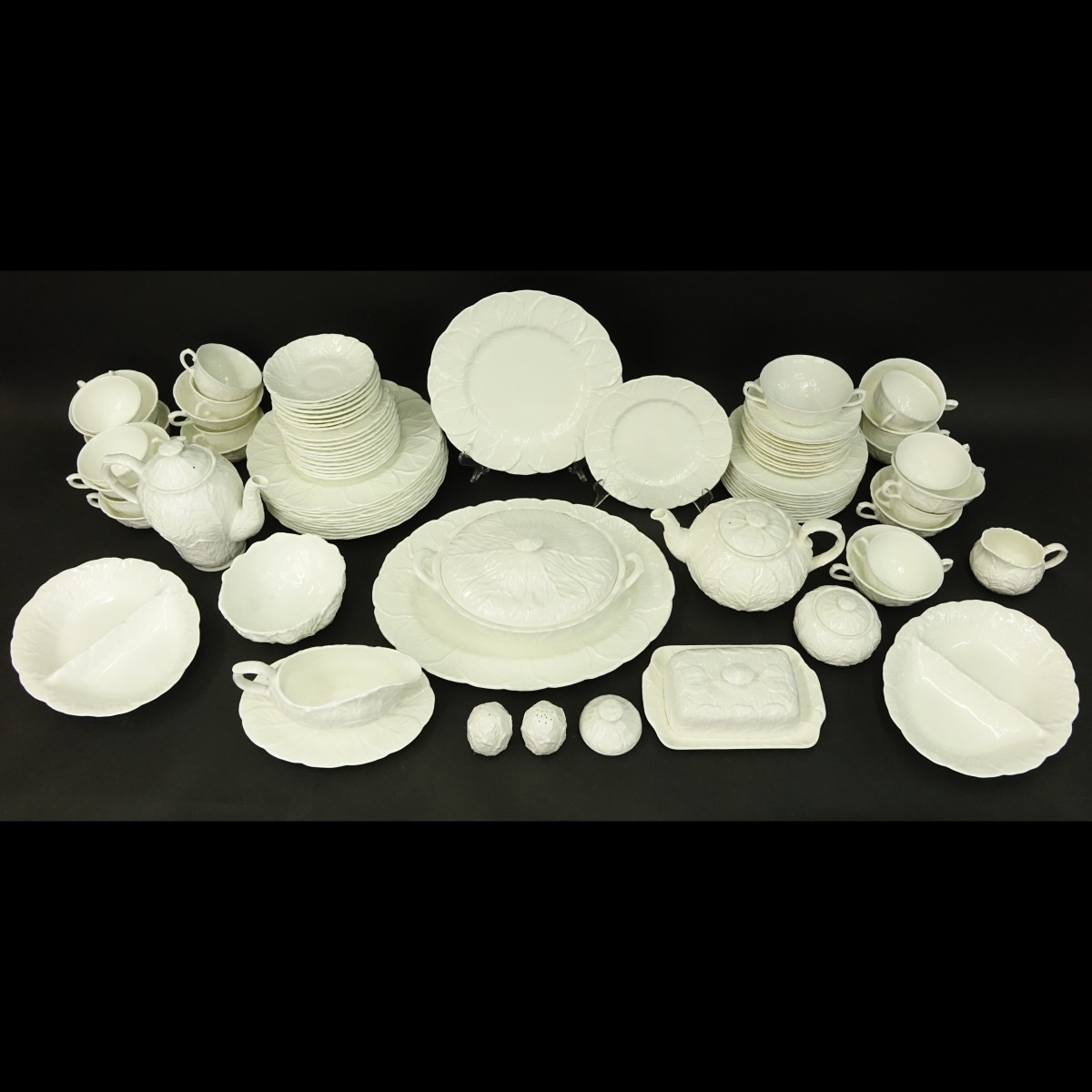 92 Piece Coalport White Countryware Dinner Service - Image 5 of 6