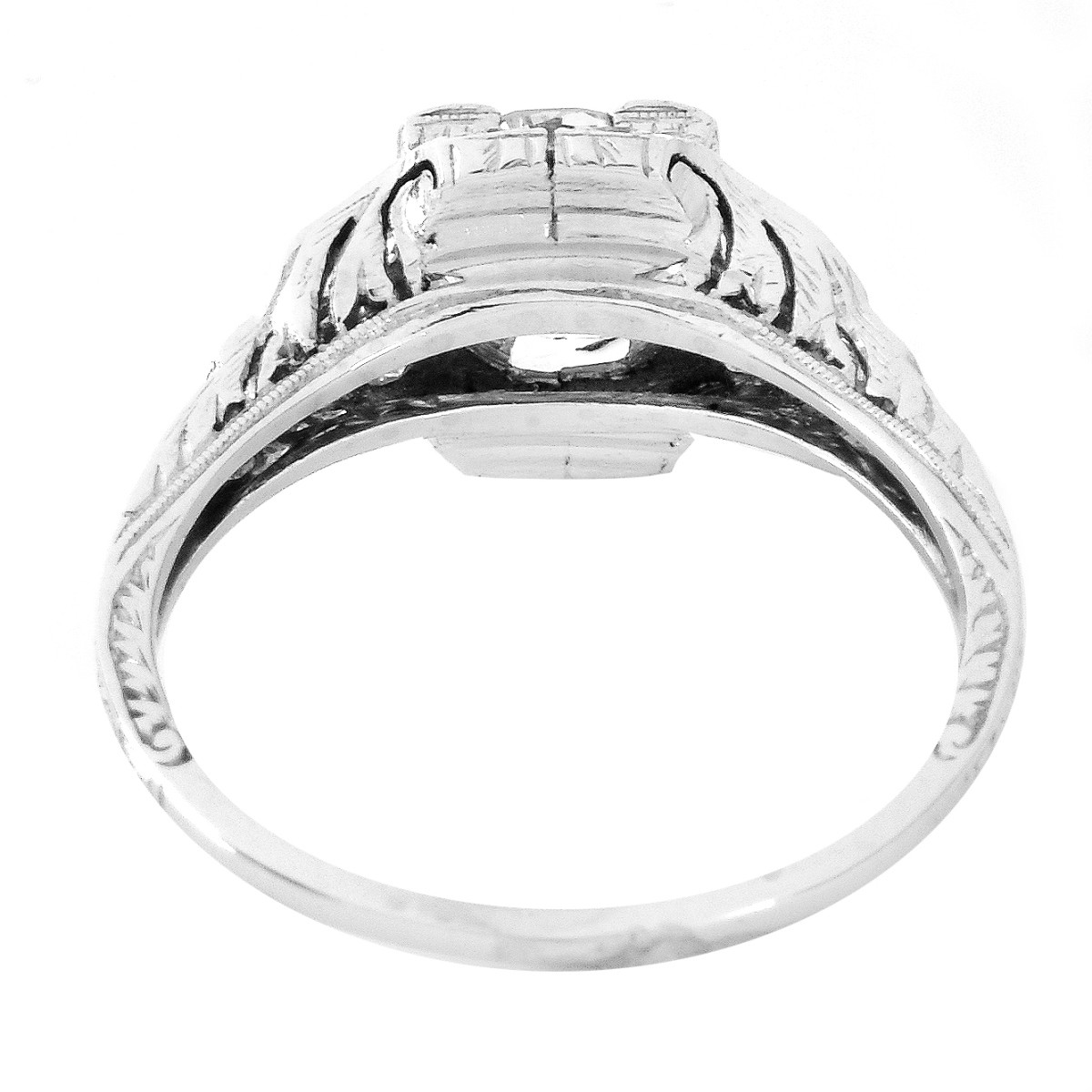 Art Deco 1.30 Carat TW Diamond and Platinum Ring - Image 4 of 5