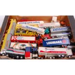 18 various Winross and other diecast road haulage tractor units and trailers,