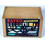 Bayko 1960s Meccano Era 3 Drawer Wooden Retailers Cabinet, with original black Ground card,
