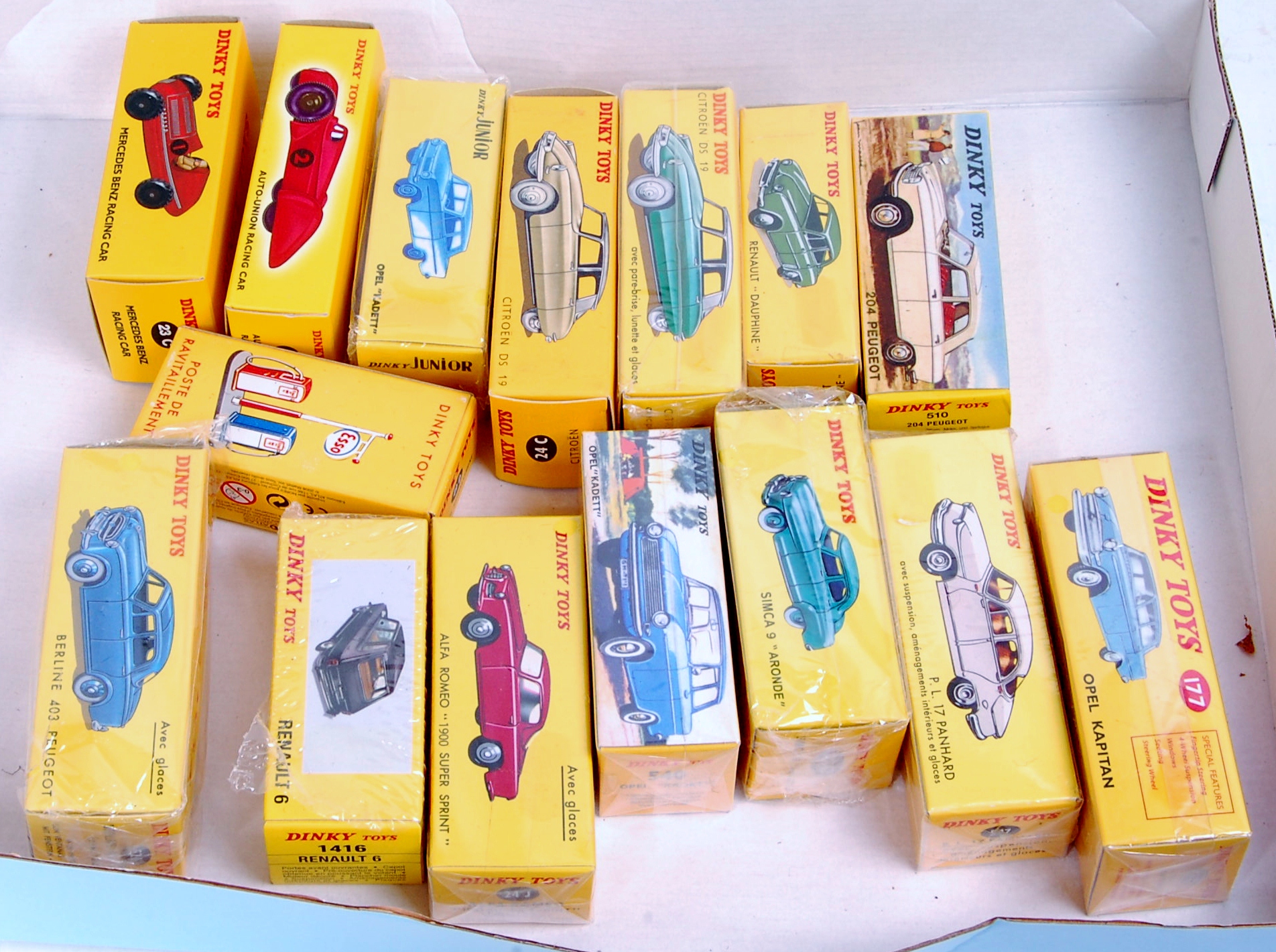 15 various boxed as issued French Dinky Toy Atlas Edition Diecasts, all as issued,