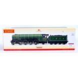 Hornby Railways R3207 LNER 2-8-2 Class P2 "Cock-O-The North", DCC Ready,