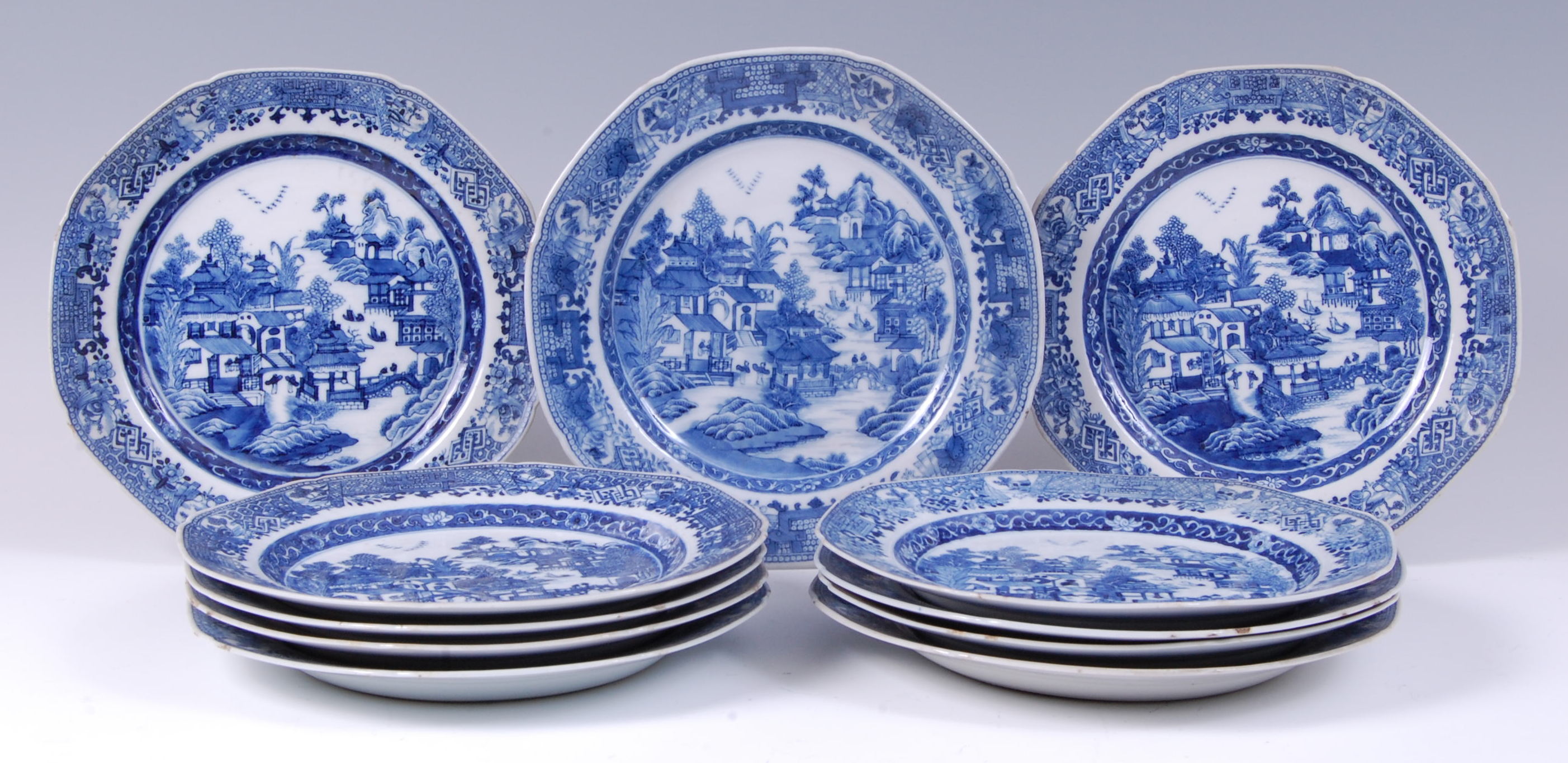 A set of eleven Chinese export porcelain blue and white plates,