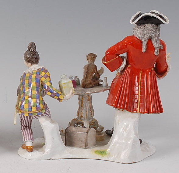 A 19th century Meissen porcelain figure group, - Bild 2 aus 5