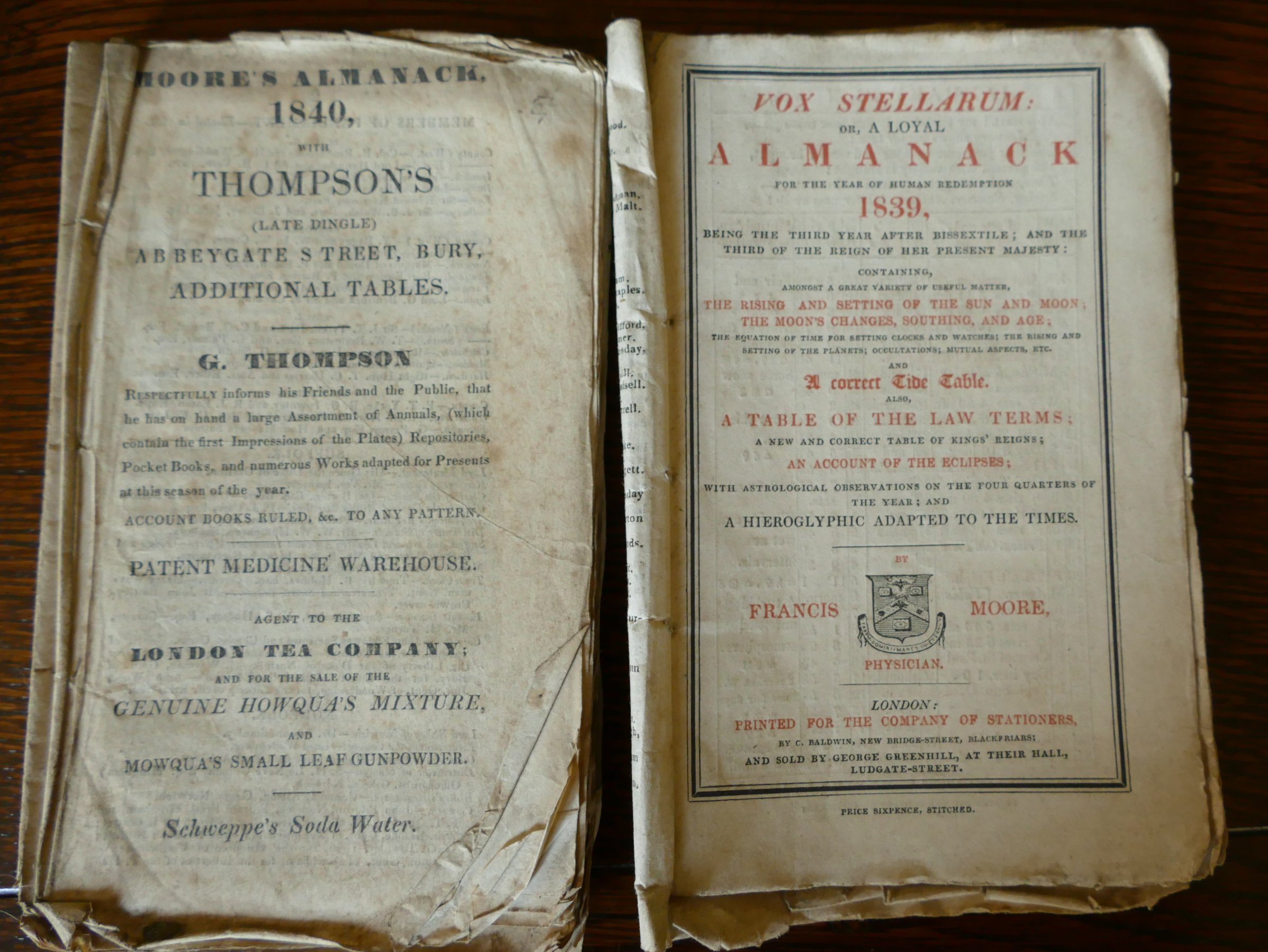 Vox Stellarum of a Loyal Almanac, 14 almanacs 1814 to 1845 with paper wraps, - Bild 3 aus 4