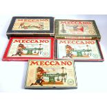 Selection of late 1920's meccano outfits 000, 00, 0 2 x No 1 and 2A.