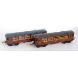 Hornby 1935-41 completely repainted LNER saloon coach No.