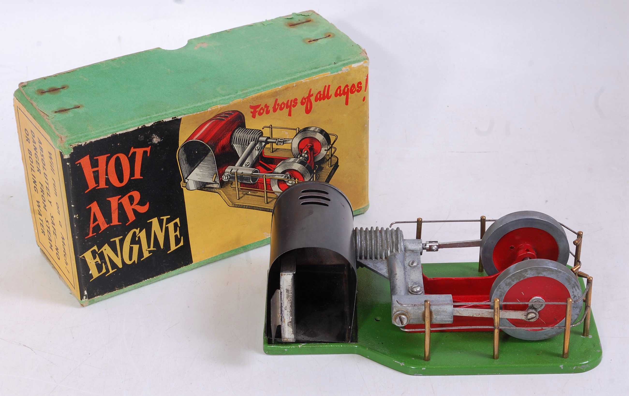 A Davies Charlton Ltd of the Isle of Man, boxed stationary hot air engine,