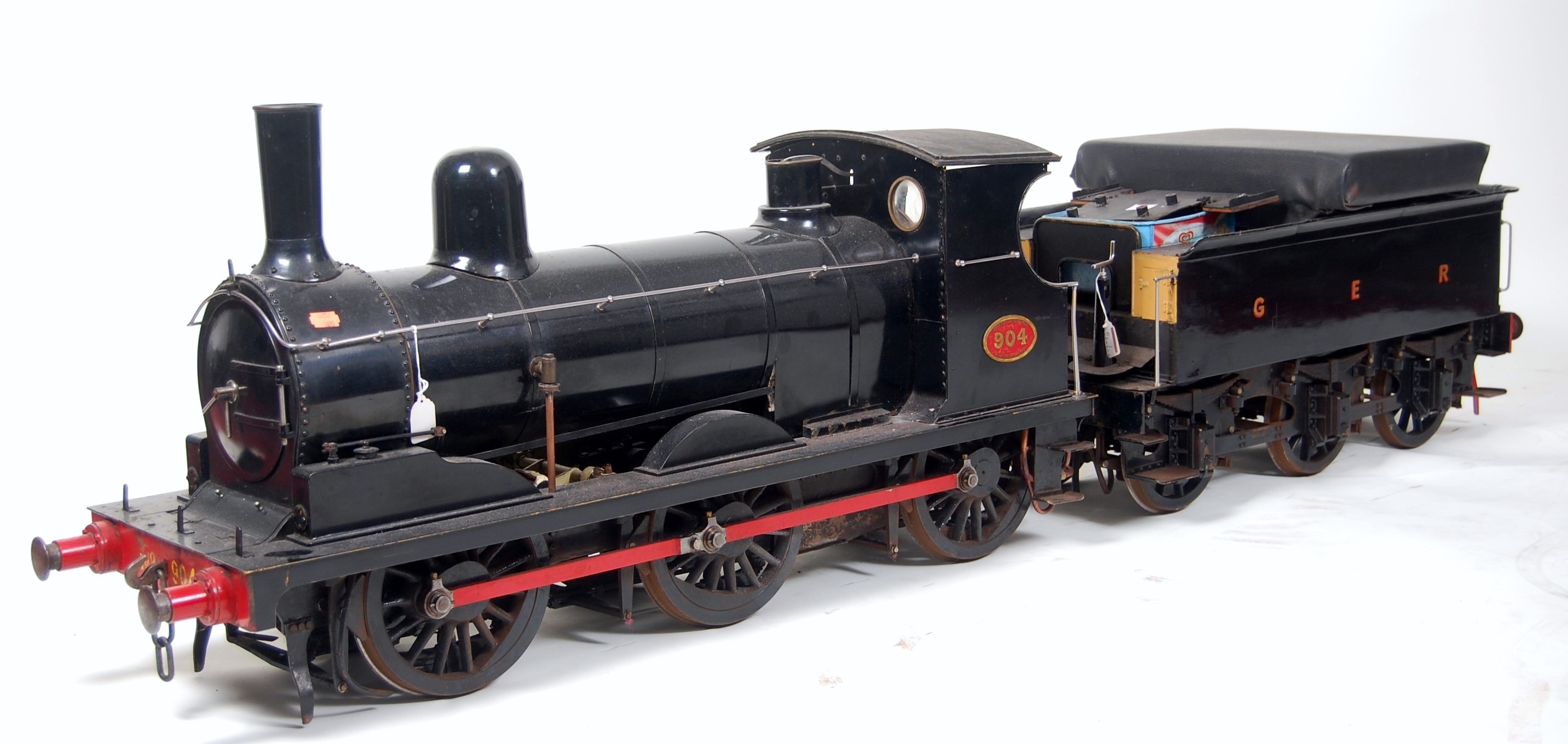 Highly detailed well engineered 7.25 inch gauge 0-6-0 tender locomotive No. - Image 2 of 3