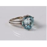 A single stone aquamarine ring, the round aquamarine, approx. 11.