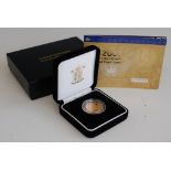 Great Britain, cased 2002 gold proof full sovereign, Queen Elizabeth II, rev.