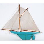 Small wooden hull pond yacht early to mid 20th...