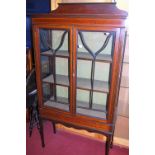 An Edwardian mahognay and satinwood strung china display cabinet, width 90.5cm