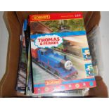 A collection of model collecting booklets and magazines to include Hornby and others