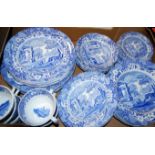 A box of miscellaneous Spode Italian blue & white table wares to include dinner plates, side plates,