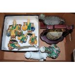 Assorted Chinese ceramics, to include earthenware figures, Chinese metalware etc