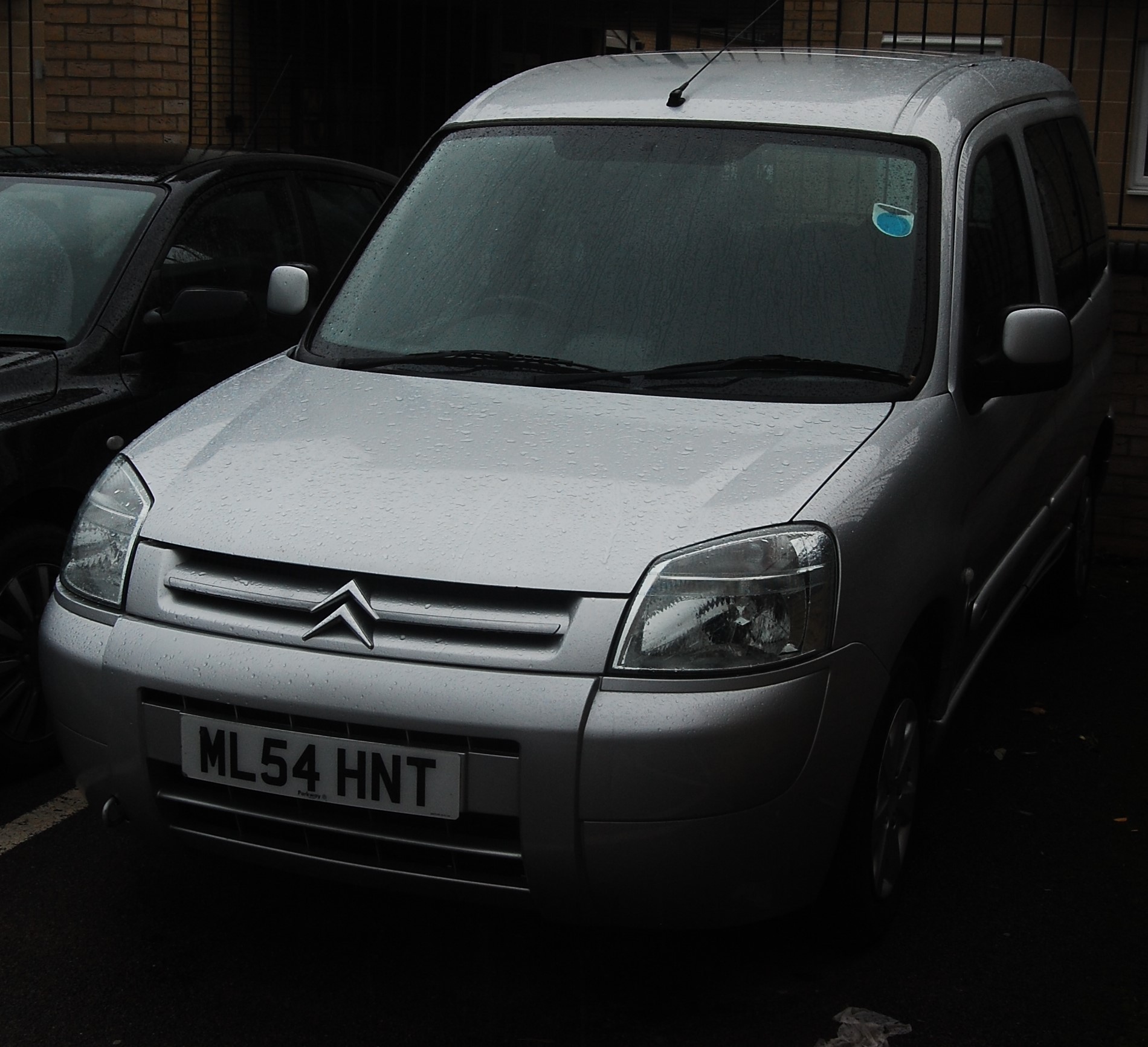 A Citroen Berlingo M-Space Forte D diesel estate car in silver, 1868cc, first registered October