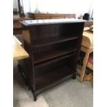 A Stag mahogany bookcase, 81 x 25 x 101 cm