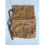An early 20th Century London City and Midland Bank Ltd "£500 Sovereigns" cloth coin pouch