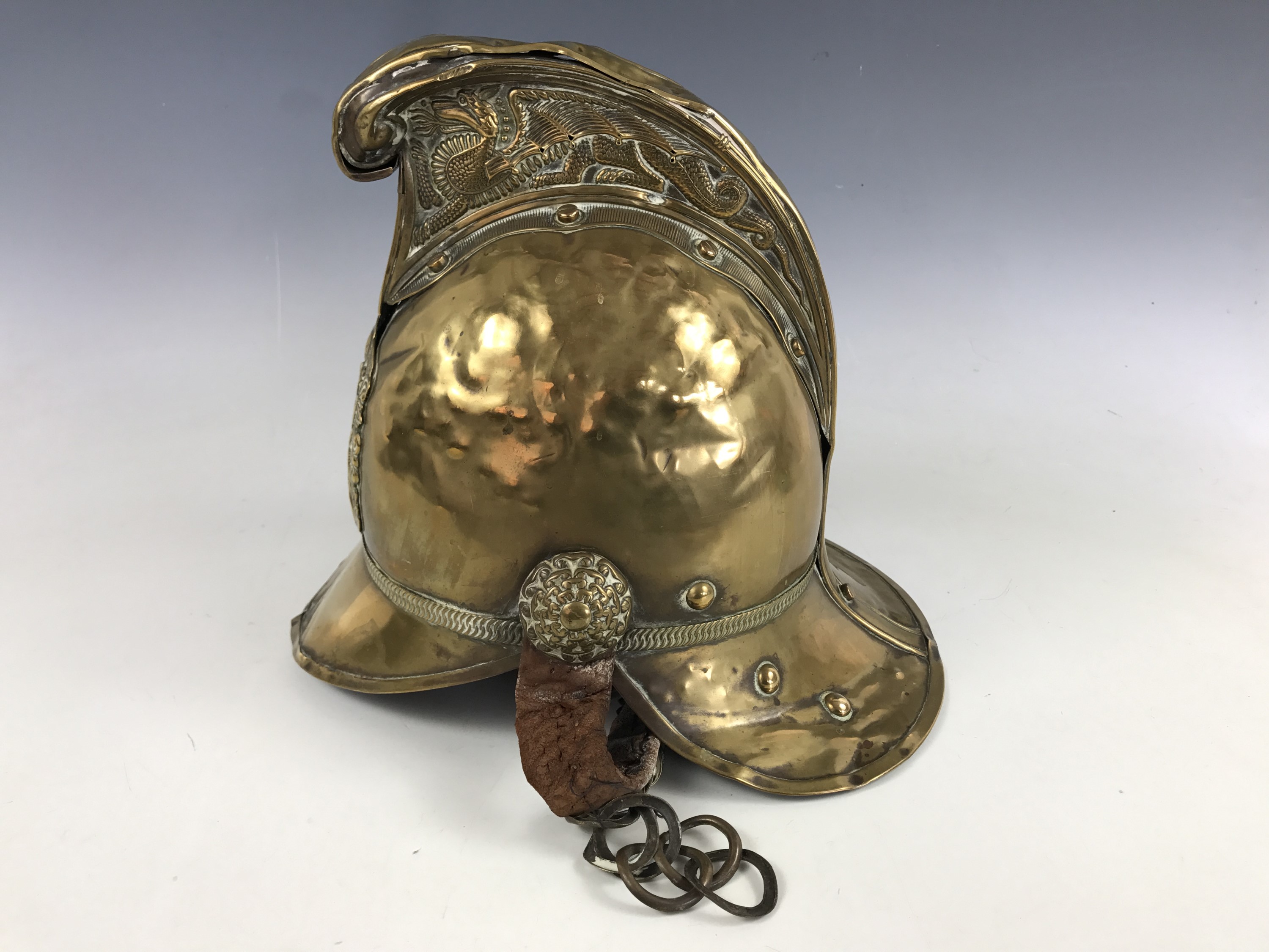 A late 19th / early 20th Century Merryweather pattern fireman other ranks' brass helmet, - Image 2 of 5