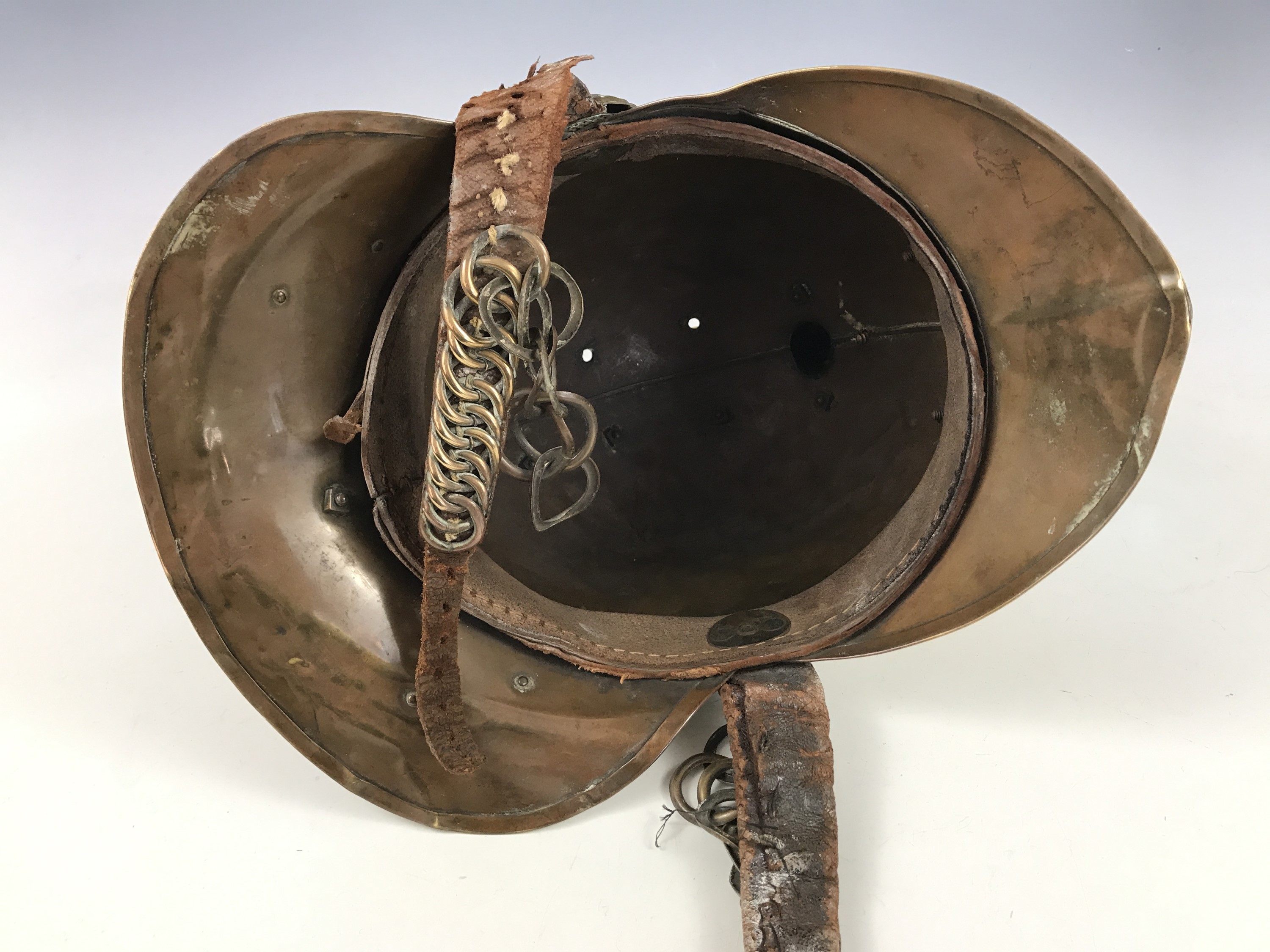 A late 19th / early 20th Century Merryweather pattern fireman other ranks' brass helmet, - Image 5 of 5