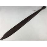 [Ethnic / Aborigine Art] An early 20th Century Australian Aboriginal carved woomera / spear thrower,