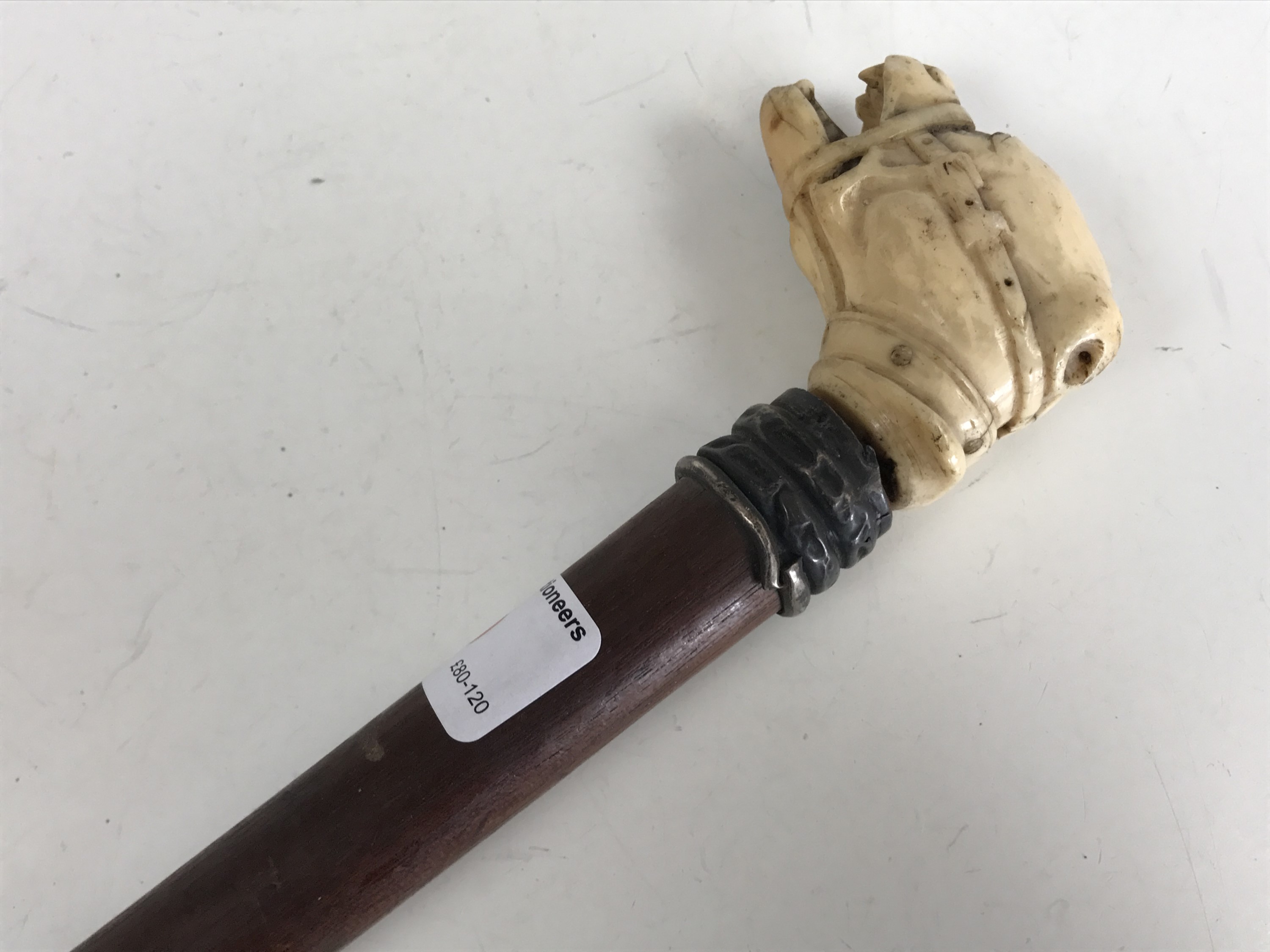 A Victorian walking cane with ivory pommel carved as a snarling dog's head - Image 3 of 3