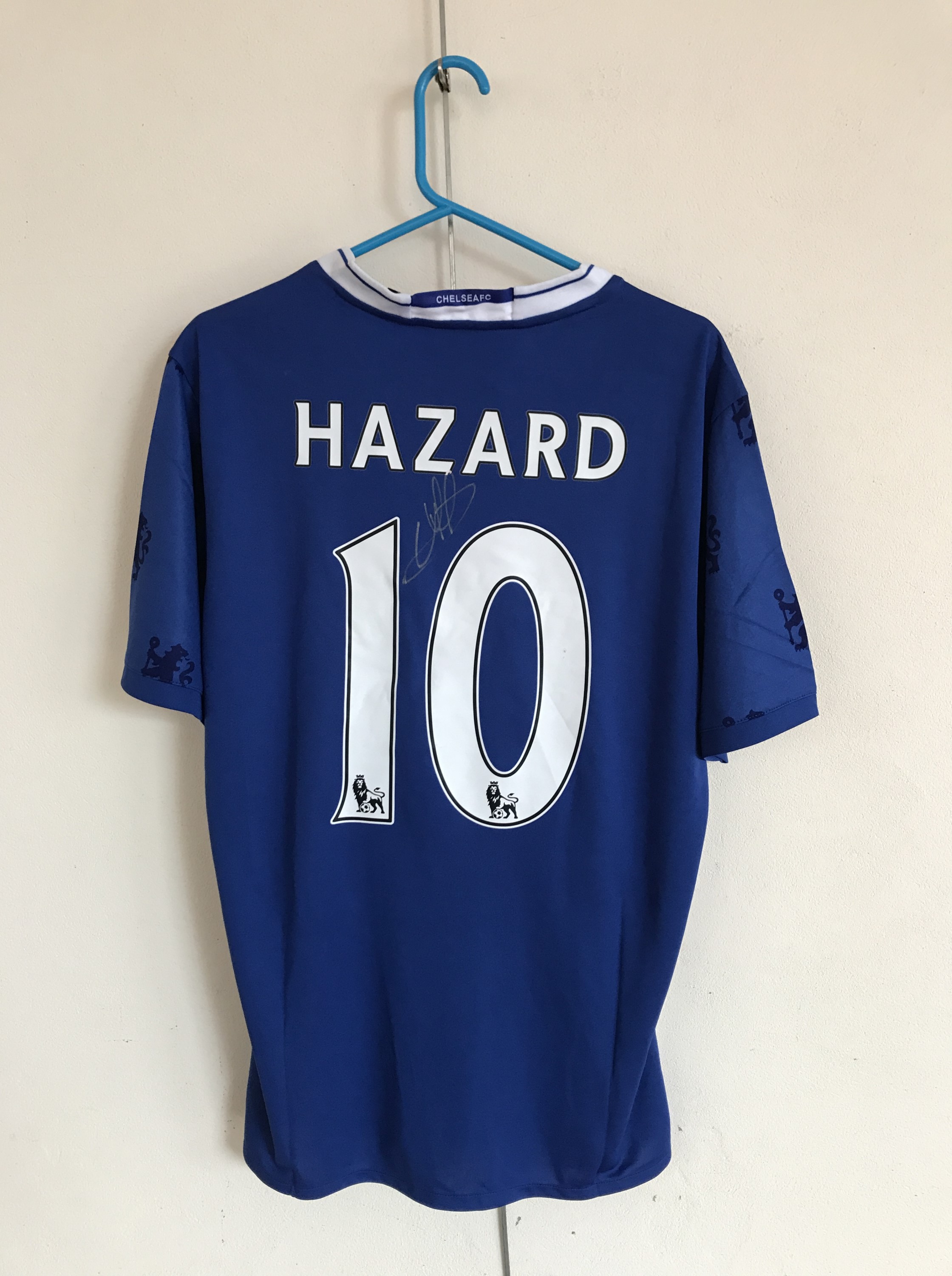 [Autographs] A Chelsea No. 10 football shirt signed by Eden Hazard - Bild 2 aus 3