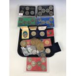 A quantity of Isle of Man and other commemorative Queen Elizabeth II coins
