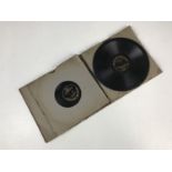 An album of German Mignon-Record 15 cm gramophone / record player discs