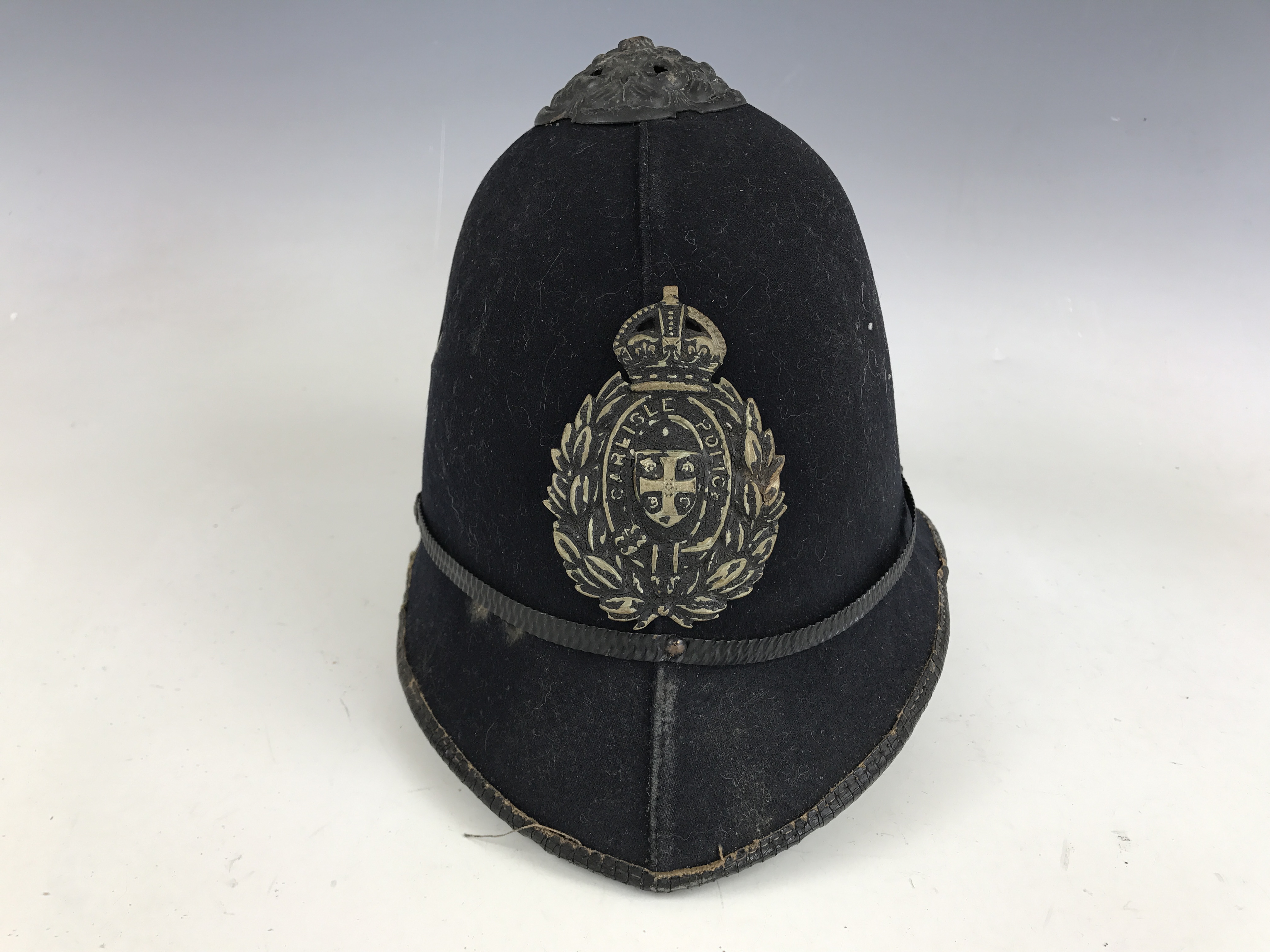 An early 20th Century Carlisle Police helmet - Image 2 of 6