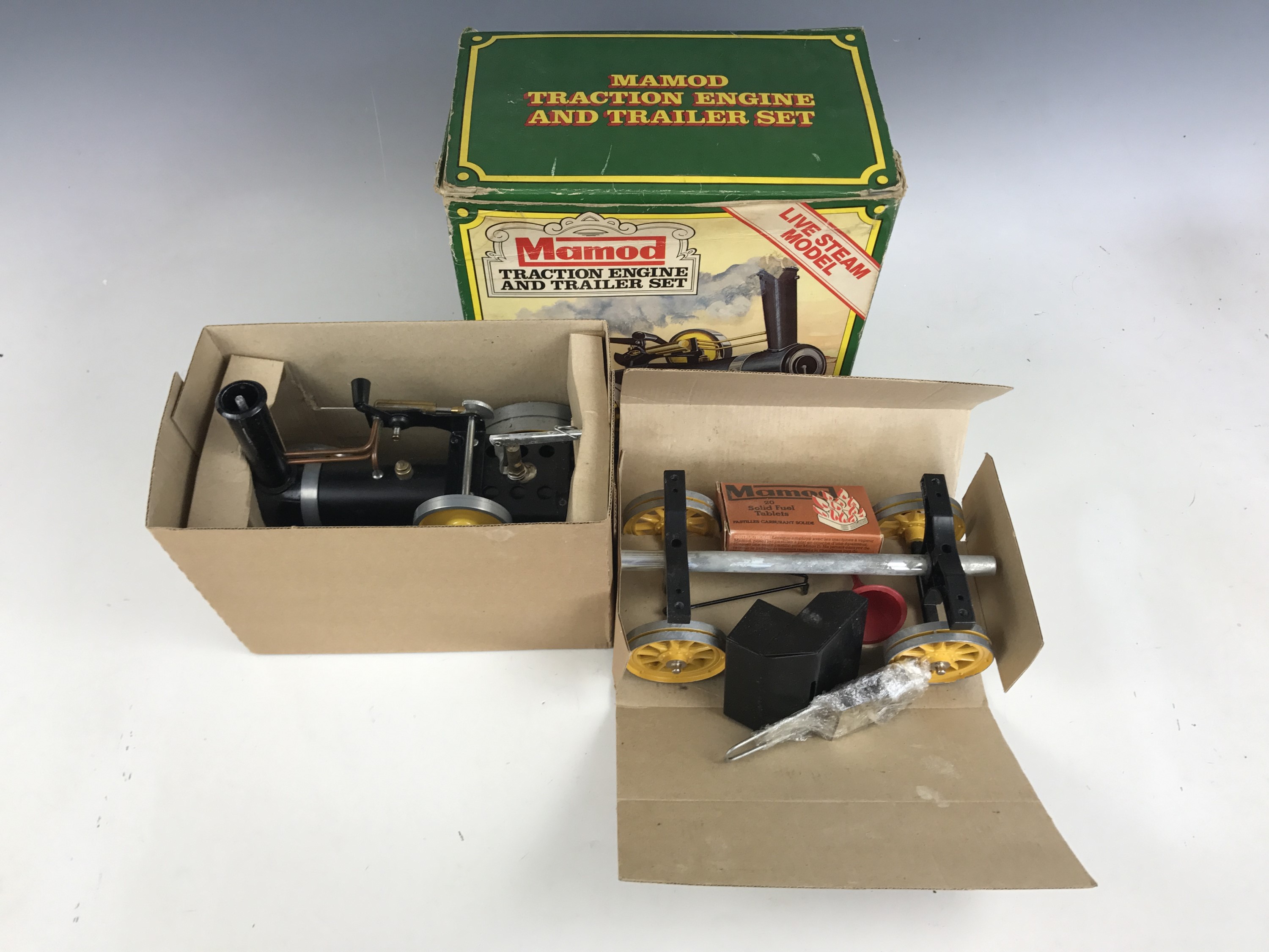 A Mamod live-steam model Traction Engine and Trailer Set, together with original box