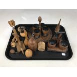 Sundry treen including egg cups on stands, a thimble holder and novelty date fork set