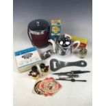 Retro bar ware and kitchenalia etc including a Coldy Lux ice bucket and a boxed Westmark Cuby