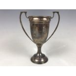 A George V silver trophy cup, Charles Boyton & Sons Ltd, London, 1934, 105.7g