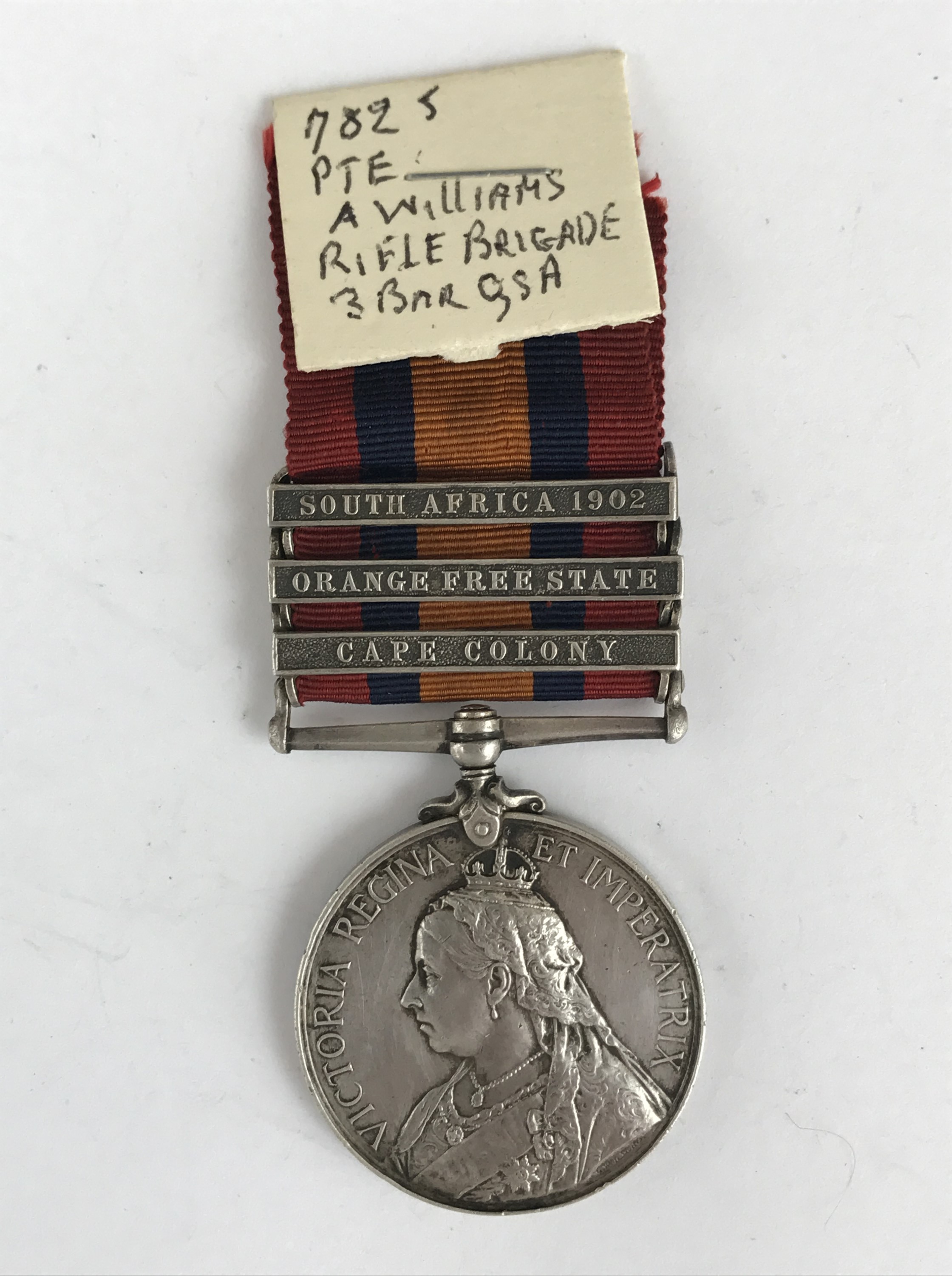 A Queen's South Africa medal to 7825 Pte A Williams, Rifle Brigade