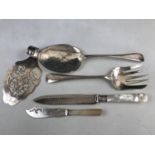 A vintage electroplate reticulated cake slice, together with a mother of pearl handled cake knife, a