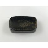 A 19th Century lacquered papier-mache snuff box