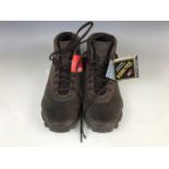 A pair of Clarks Goretex size 9 walking boots, tagged, as-new