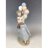 A Lladro Balloon Seller S141 figurine