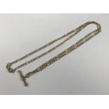 A 9ct gold Figaro-link neck chain with T-bar pendant, 2.5g