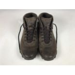 A gentleman's pair of Clarks Active Air Gore-Tex walking boots, size 9