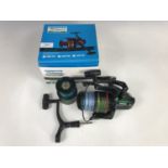 [Fishing] A boxed Shakespeare Contender fishing reel with spare handle and spool