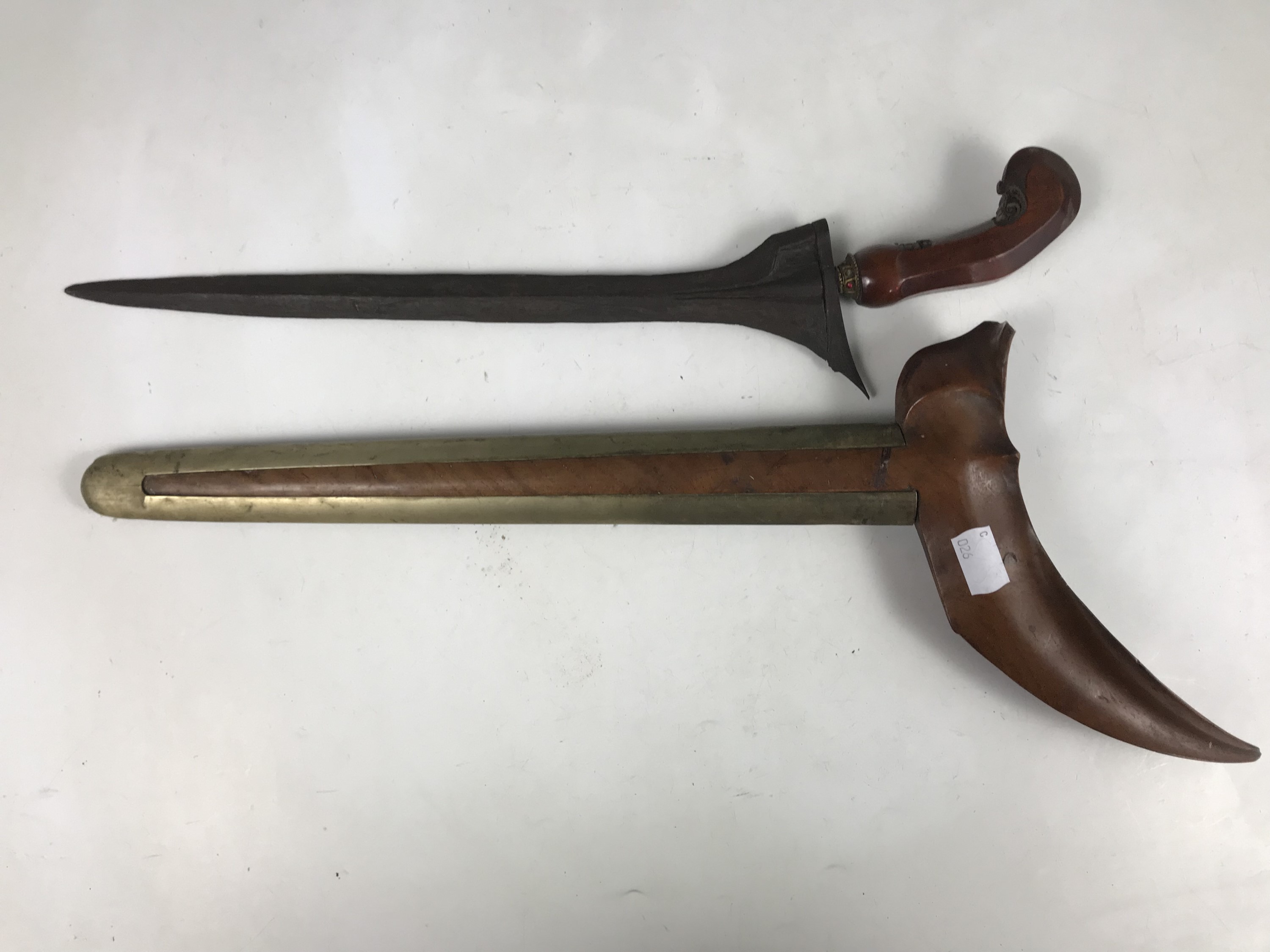 A Malayan kris / dagger, blade 33 cm - Image 2 of 3