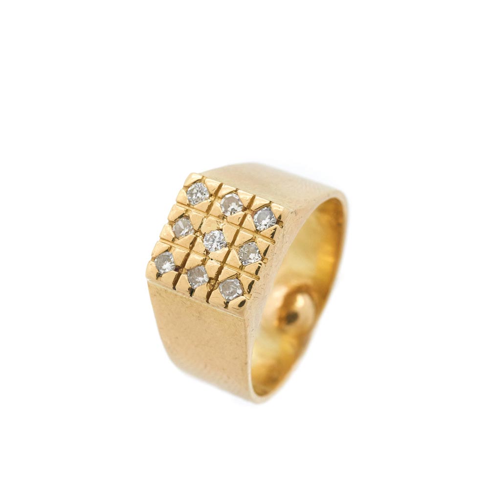 Gold and diamonds ring