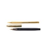 Sheaffer black resin and gold plated pen and fountain pen lot, c.1960