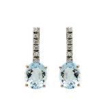 White gold, diamonds and aquamarine earrings