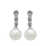 White gold, diamonds and cultured pearl earrings